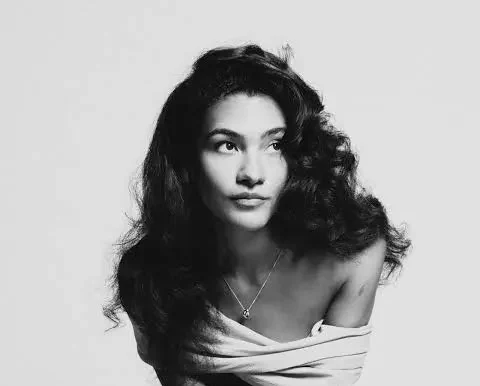 Art of Loving – Olivia Dean 1 images e1773668569691